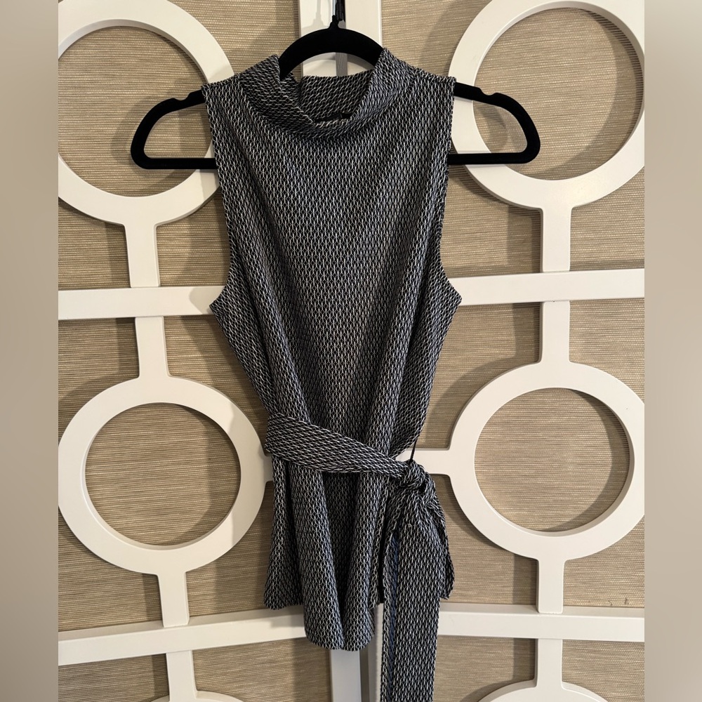 ANN TAYLOR Black and White Tie-Waist Tunic, SZ -Small *Excellent Condition!